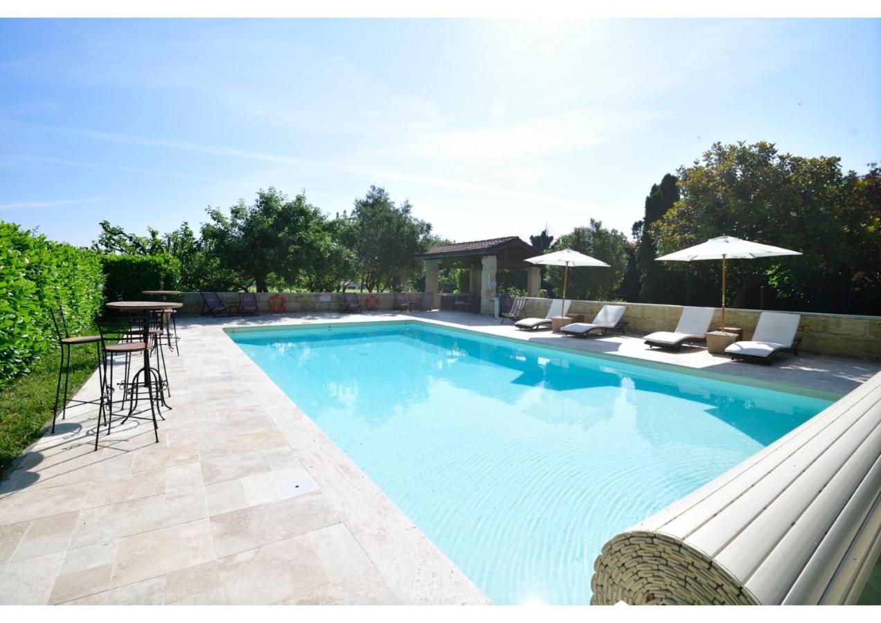 Domaine De Plisseau Hotel Le Rigalet Exterior photo